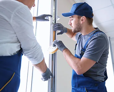 glass repair experts in East Lake-Orient Park, FL