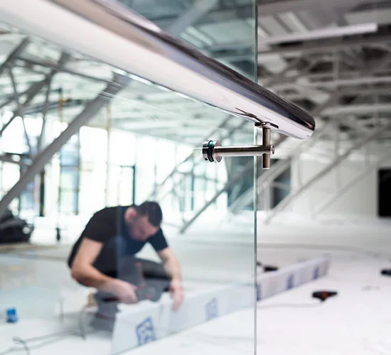 East Lake-Orient Park, FL highly skilled glass repair technicians