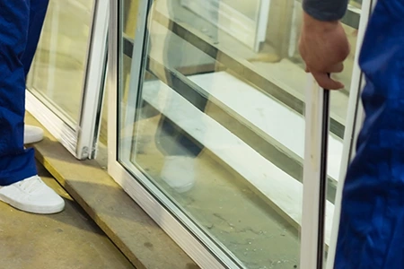 Commercial Glass Repair Technician in East Lake-Orient Park, FL