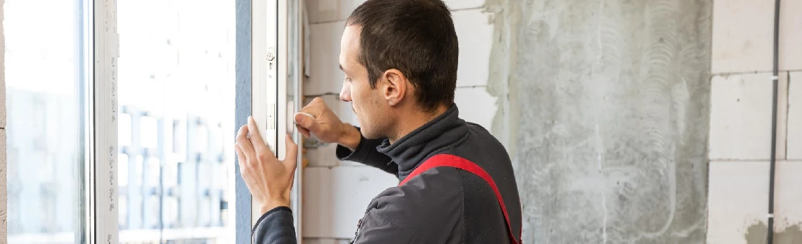 Emergency Cracked Windows Repair Services in East Lake-Orient Park, FL
